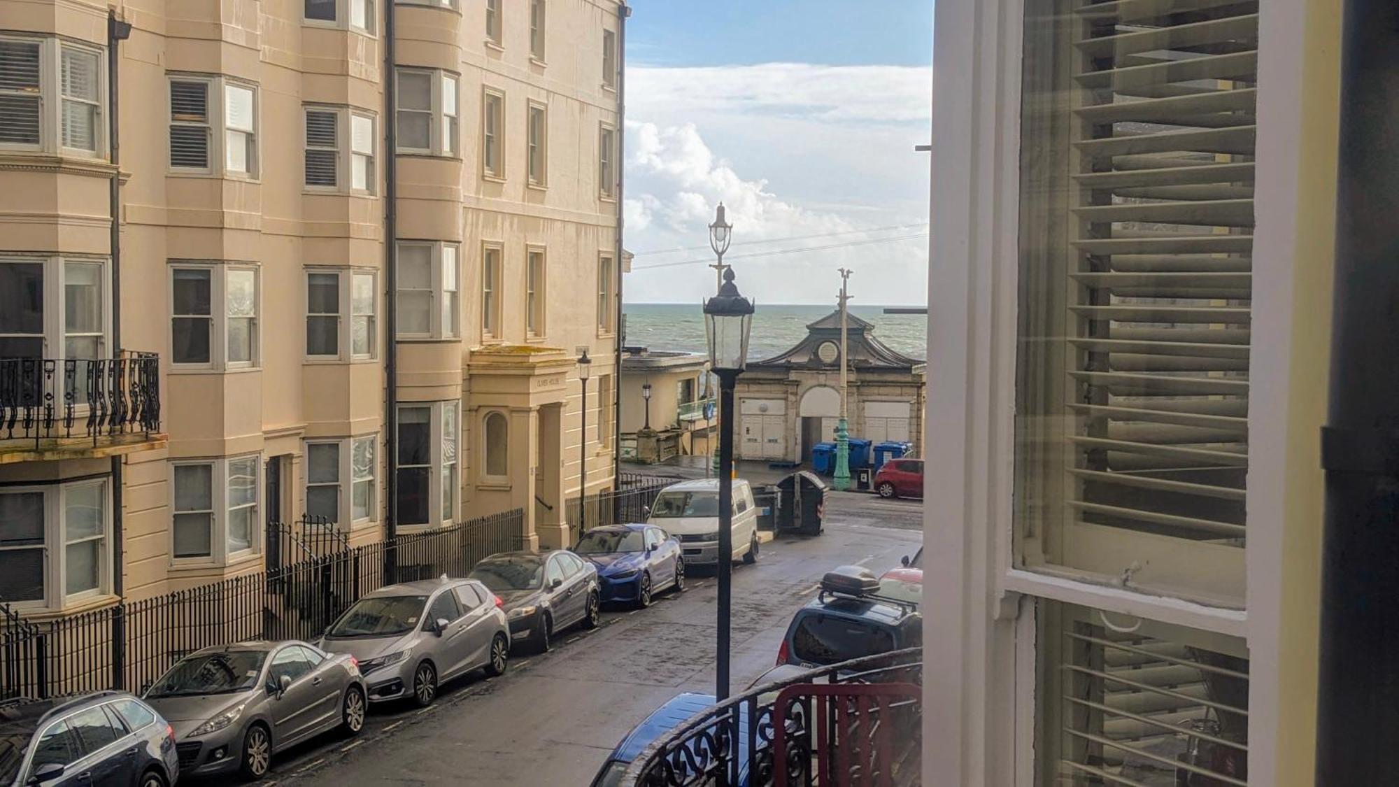Guest house Madeira Brighton